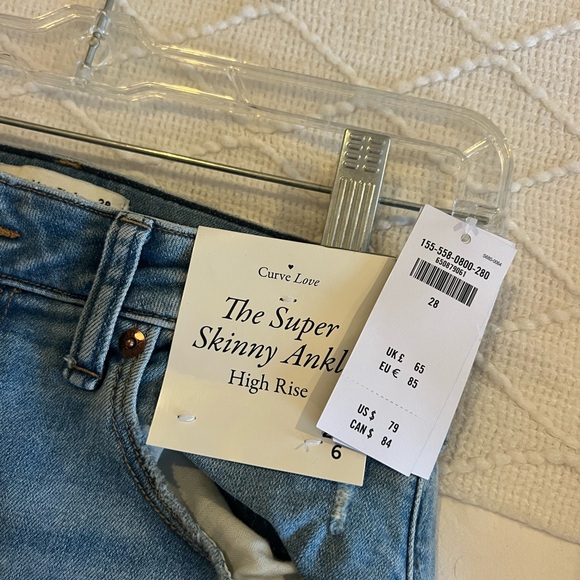 NEW Abercrombie & Fitch Curve Love High Rise Skinny Jeans - Picture 4 of 5